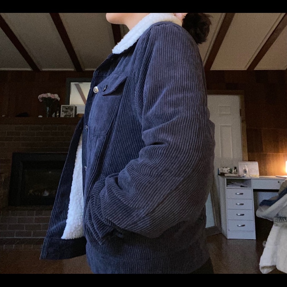 Jacket - Picture 3 of 7